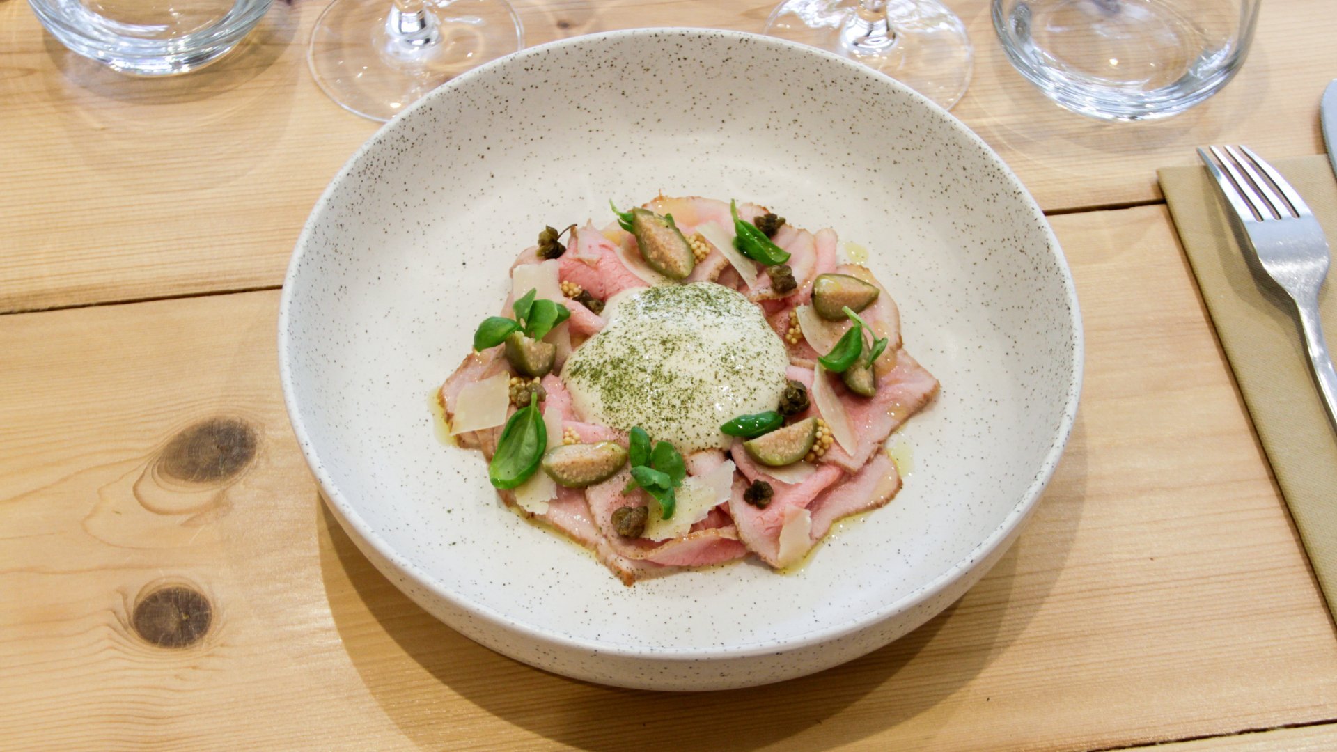 Saison restaurant_Vittelo Tonnato